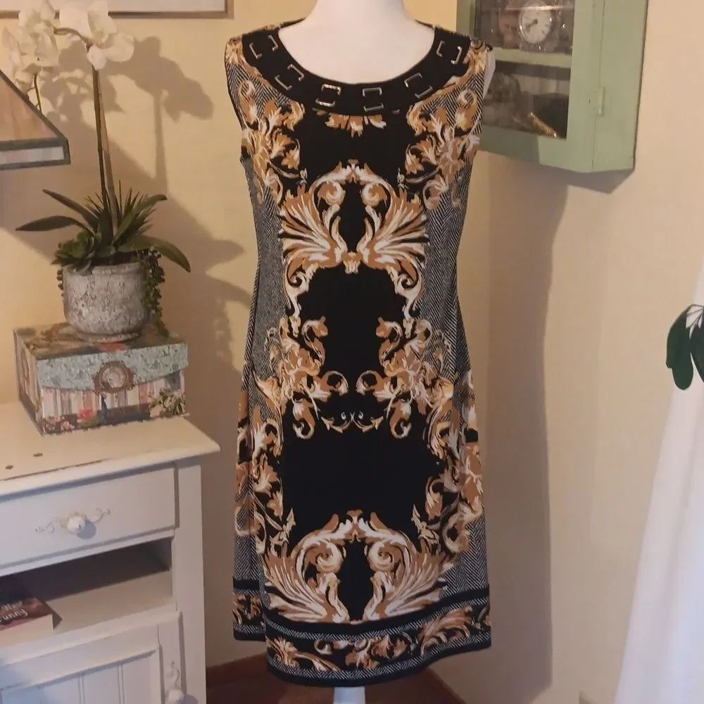 JM Collection Shift Dress. Arabesque. Houndstooth.